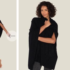 Barefoot Dreams cozy chic lite knit travel wrap